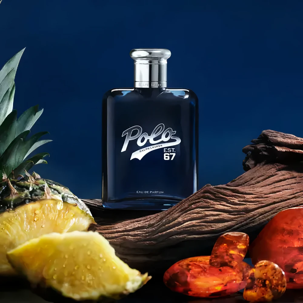 Ralph Lauren vuelve al fresco con una piña